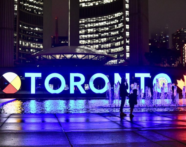 Toronto - Nathan Phillips Square at night